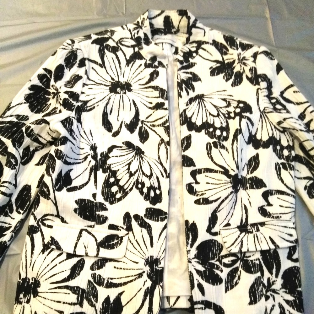 Alfred Dunner Zip Up Lightweight Floral Jacket